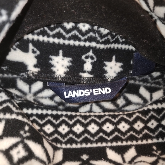 Lands’ End Holiday Black and White Winter Fleece Sweater M 10/12 Turtlen… - Picture 3 of 6